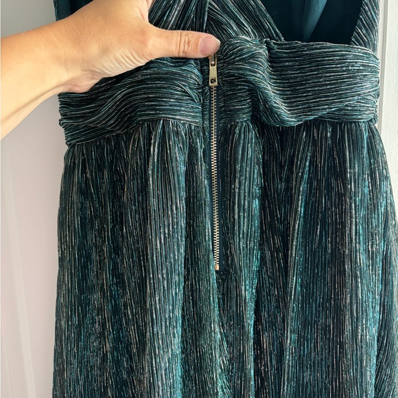 Lulus Ailey Gold Twist Back Dress - Picture 5 of 9